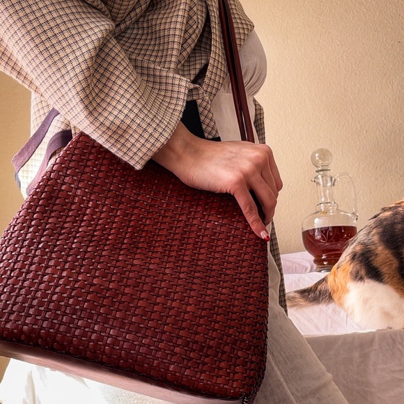 Preston and York Genuine Woven Leather Bag - Picture 2 of 6